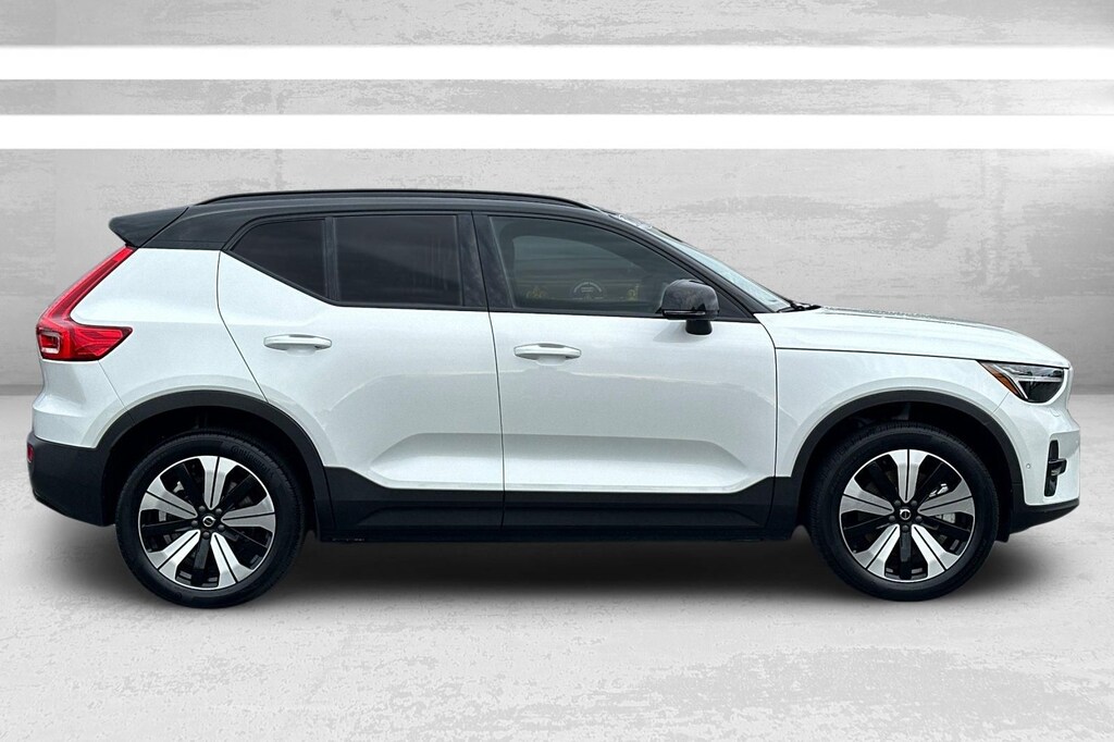 Certified 2023 Volvo XC40 Recharge Pure Electric Plus SUV