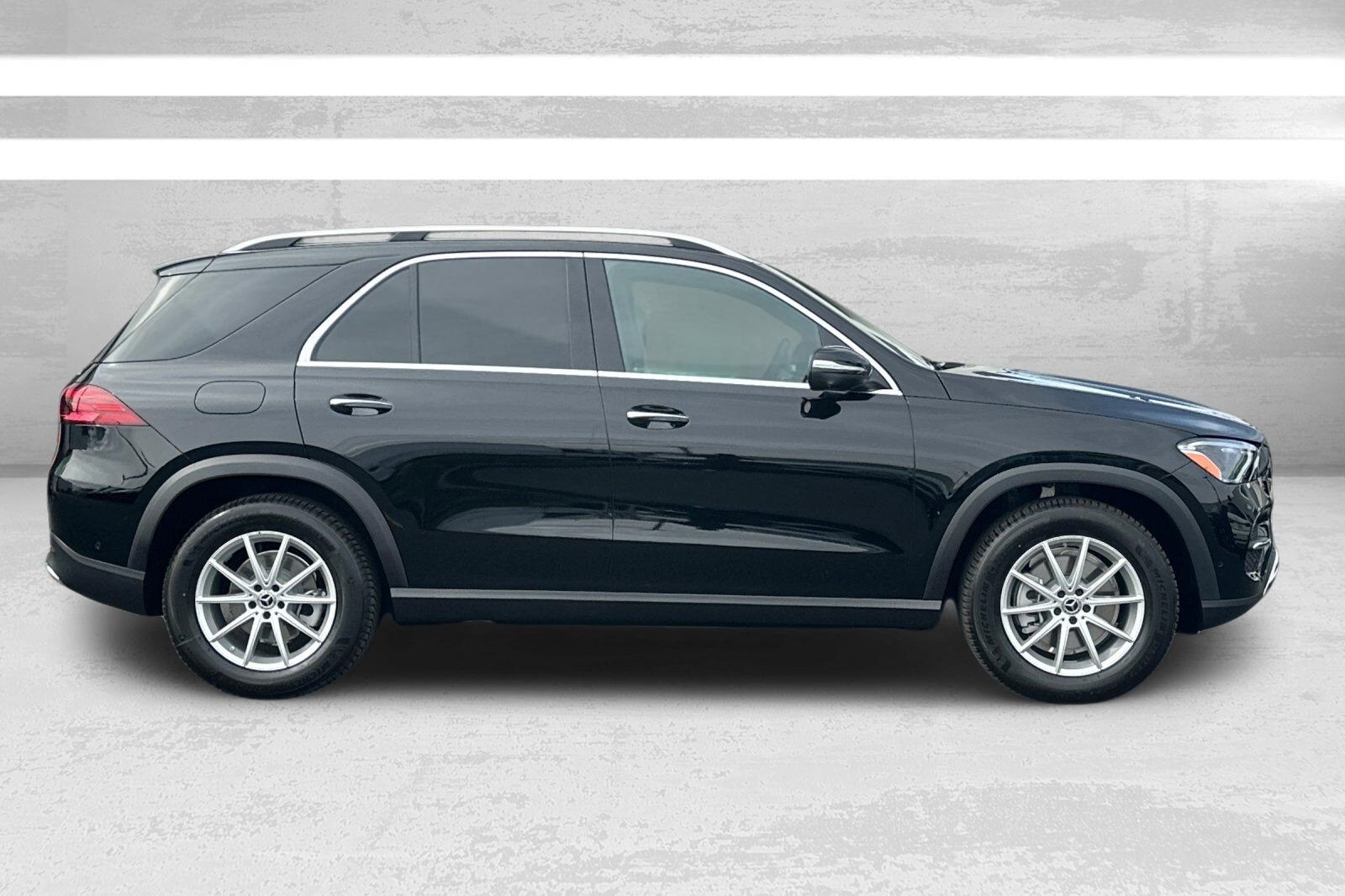 2025 Mercedes Benz GLE 350 4MATIC photo 2