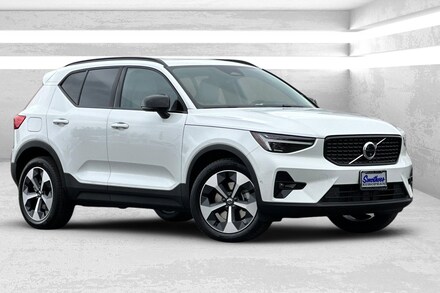 2026 Volvo XC40 B5 Plus All-Wheel Drive SUV