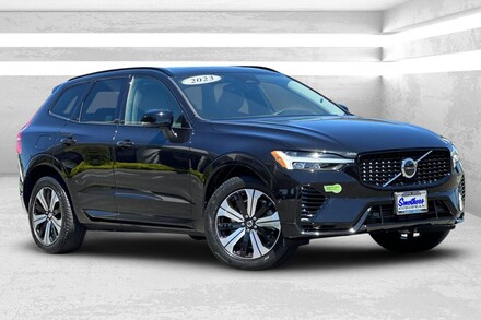 2023 Volvo XC60 Recharge Plug-In Hybrid Plus Dark SUV