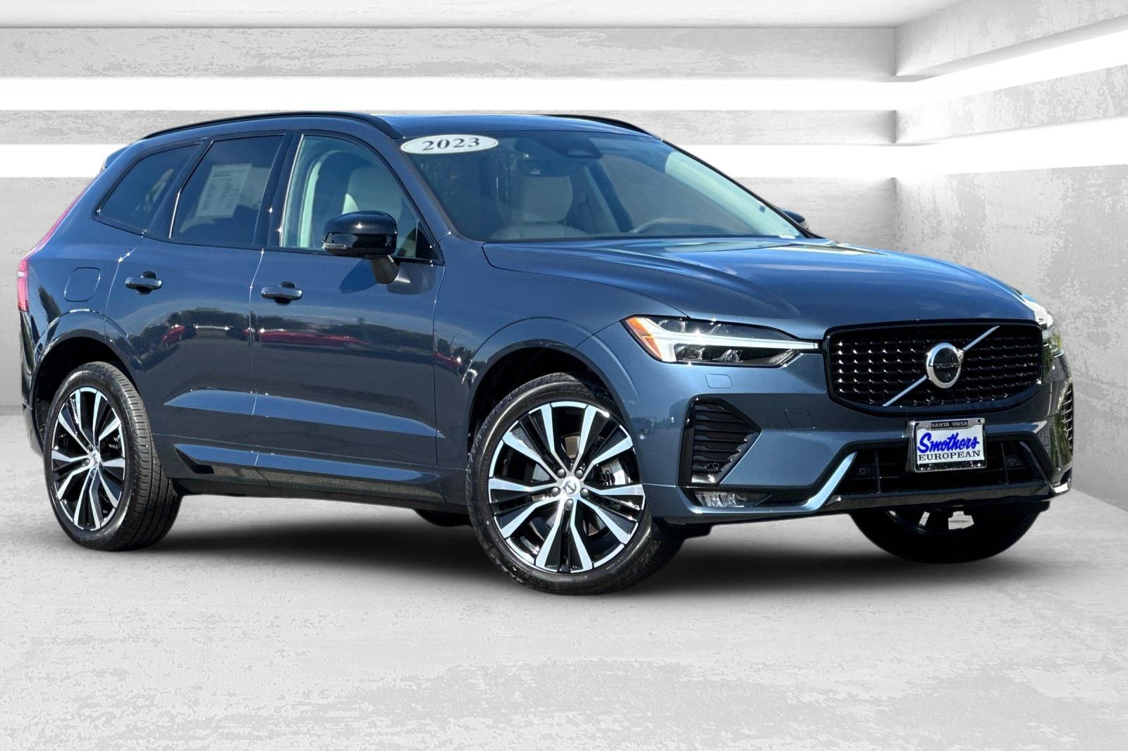 2023 Volvo XC60 Plus