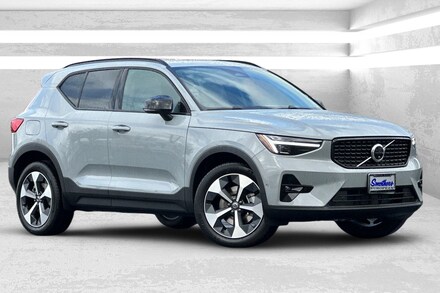 2026 Volvo XC40 B5 Plus All-Wheel Drive SUV