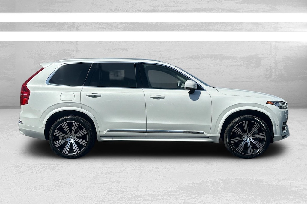 Certified 2024 Volvo XC90 plug-in hybrid T8 Plus Bright 7-Seater SUV