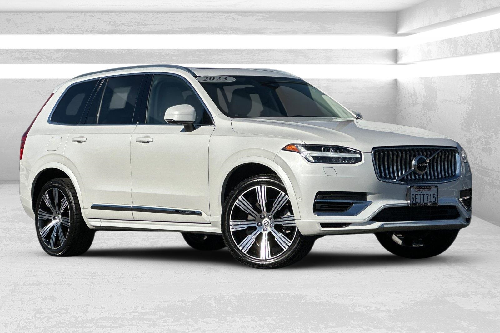 2023 Volvo XC90 Plus