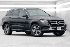Used Vehicles for sale in the 2019 Mercedes-Benz GLC 300 4MATIC SUV LT7256A Santa Rosa, Bay Area