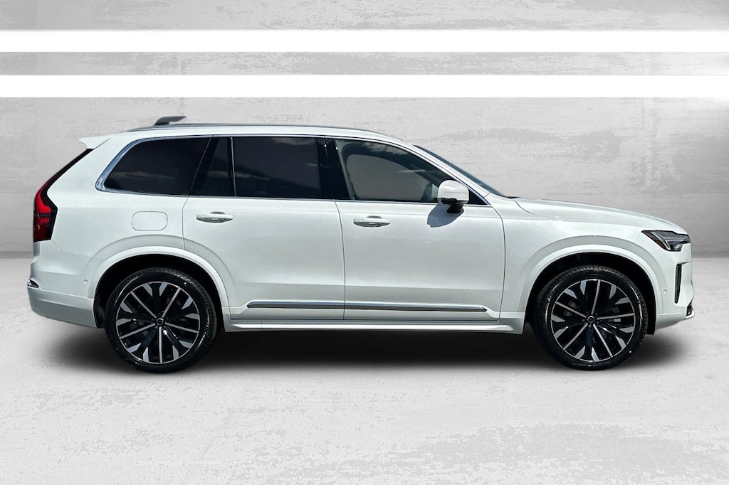 New 2026 Volvo XC90 plug-in hybrid T8 Ultra 7-Seater SUV