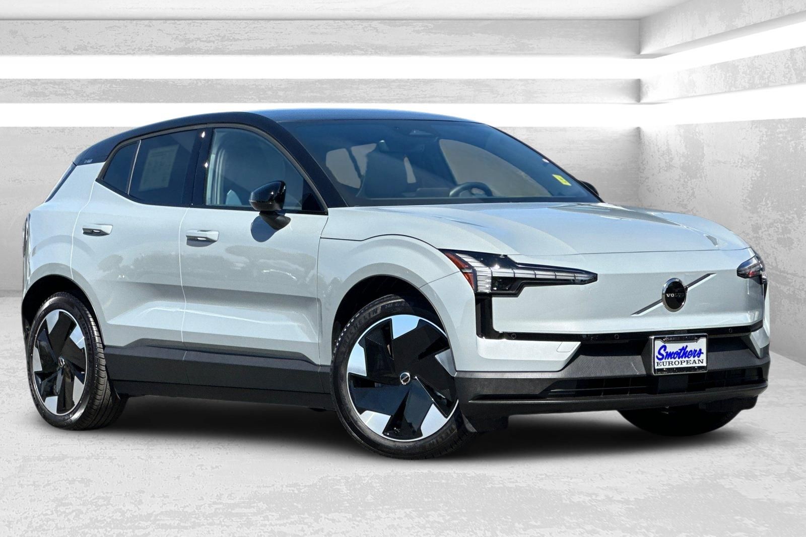 2025 Volvo EX30 Plus