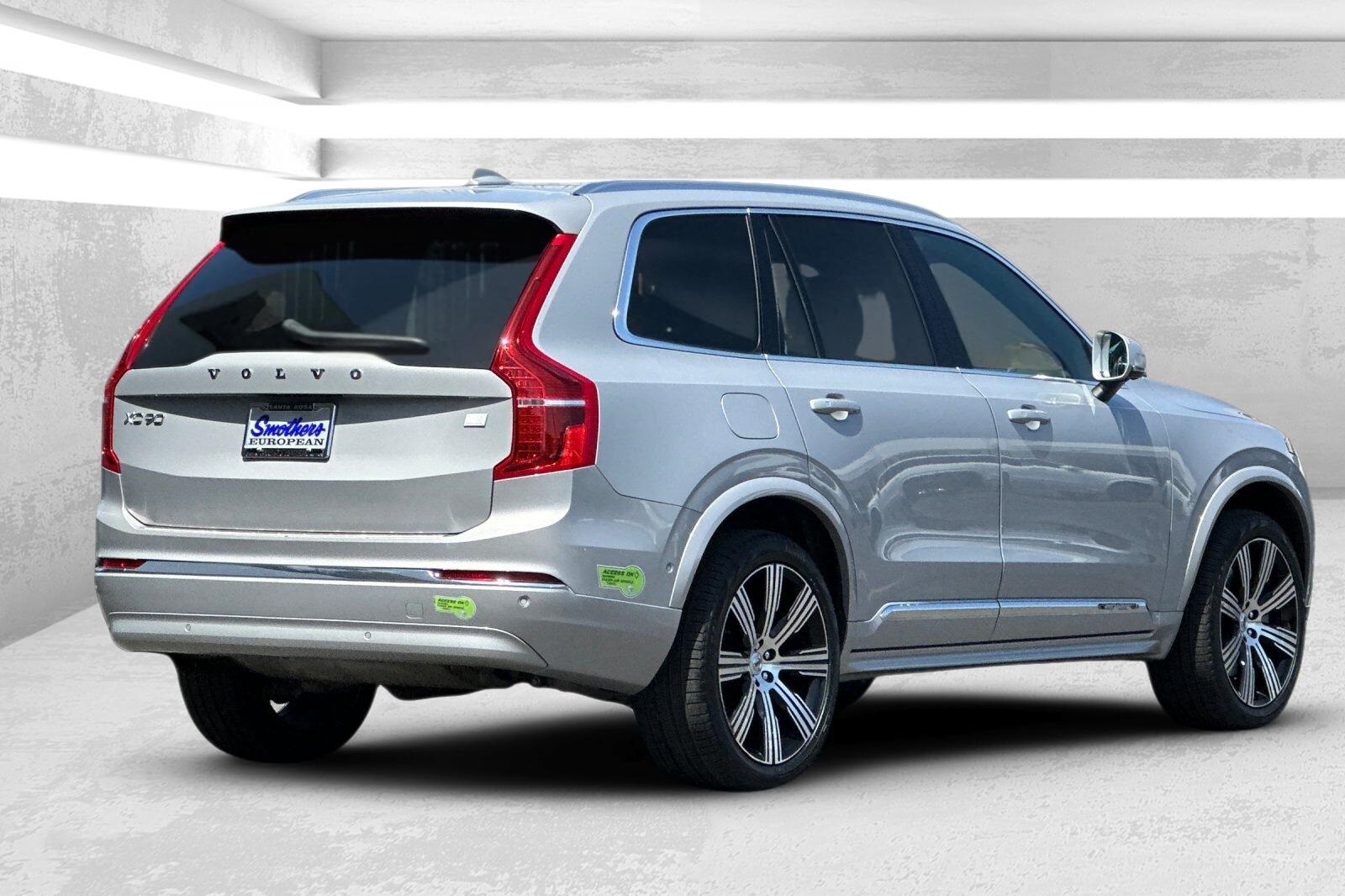 2023 Volvo XC90 Recharge Plus photo 3