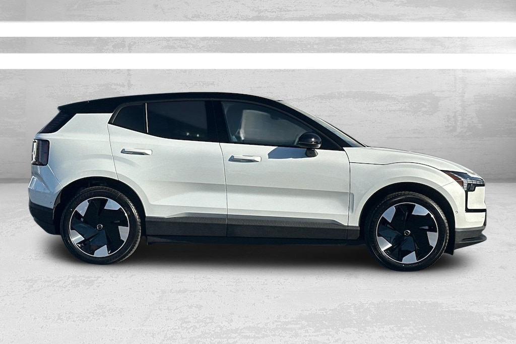 New 2026 Volvo EX30 Twin Motor Ultra SUV