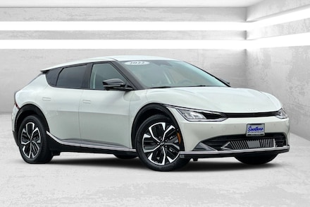 2022 Kia EV6 Wind SUV