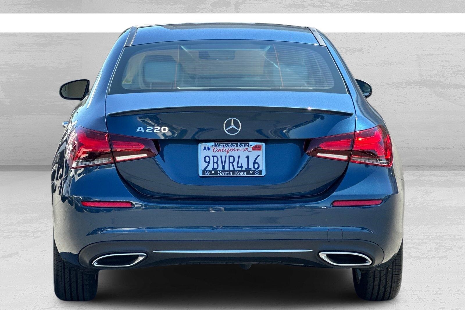 2022 Mercedes Benz A 220 photo 4