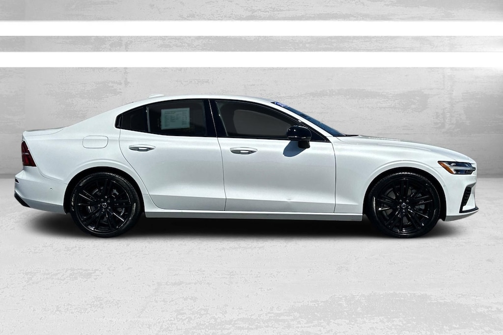 Certified 2024 Volvo S60 plug-in hybrid T8 Ultimate Black Edition Sedan