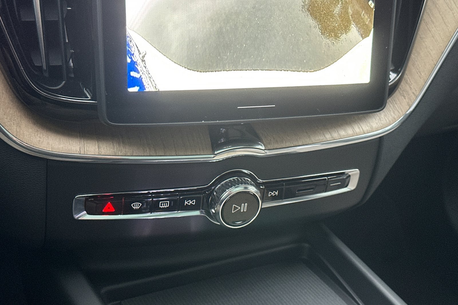 2026 Volvo XC60 Plus - Photo 20