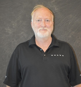 Staff member Wesley Carroll from 9220bb418245