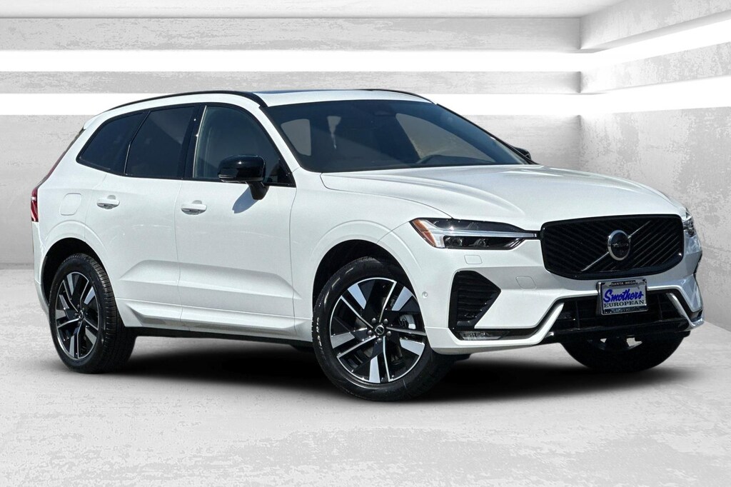 New 2026 Volvo XC60 B5 Plus SUV