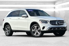 Used Vehicles for sale in the 2022 Mercedes-Benz GLC 300 4MATIC SUV B11066 Santa Rosa, Bay Area