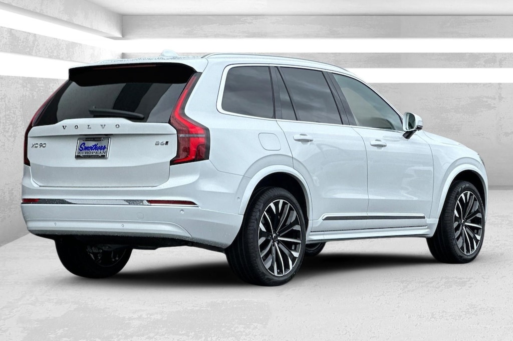 New 2026 Volvo XC90 B6 Plus 7-Seater SUV