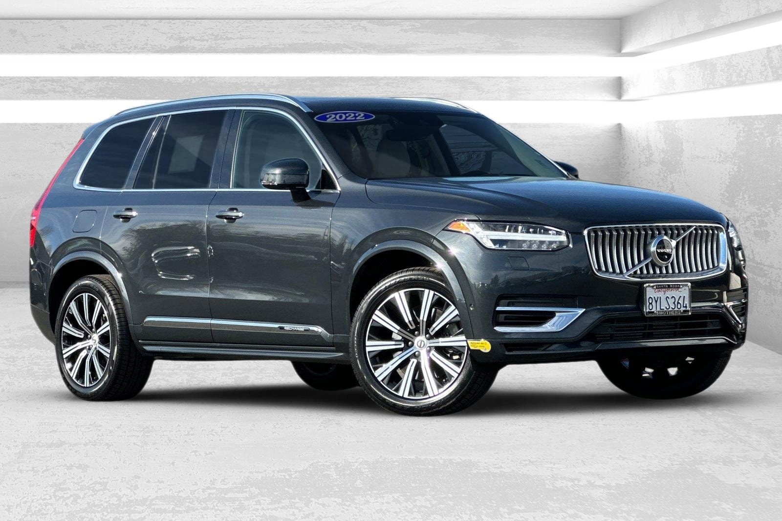 2022 Volvo XC90 Inscription's photo
