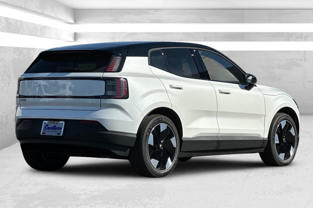 New 2025 Volvo EX30 Twin Motor Plus SUV