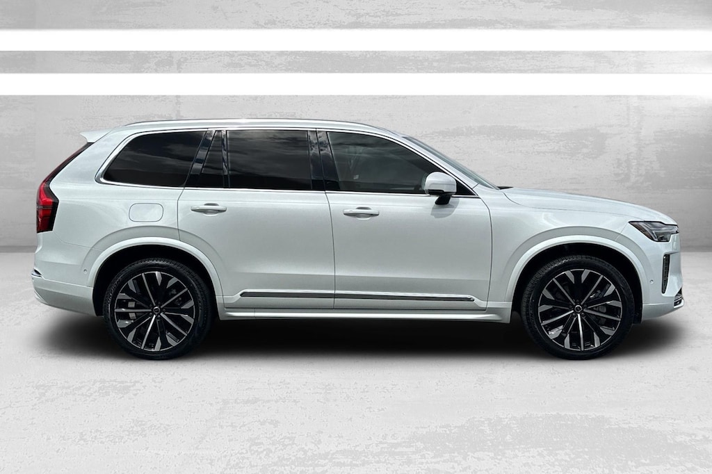 New 2026 Volvo XC90 B6 Plus 7-Seater SUV