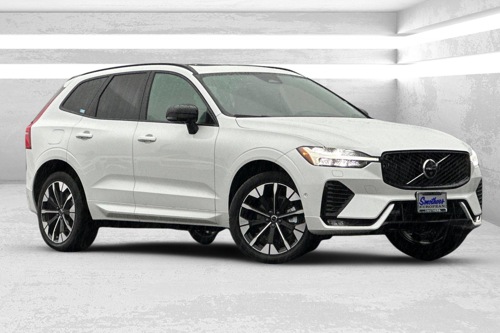 2026 Volvo XC60 Plus's photo