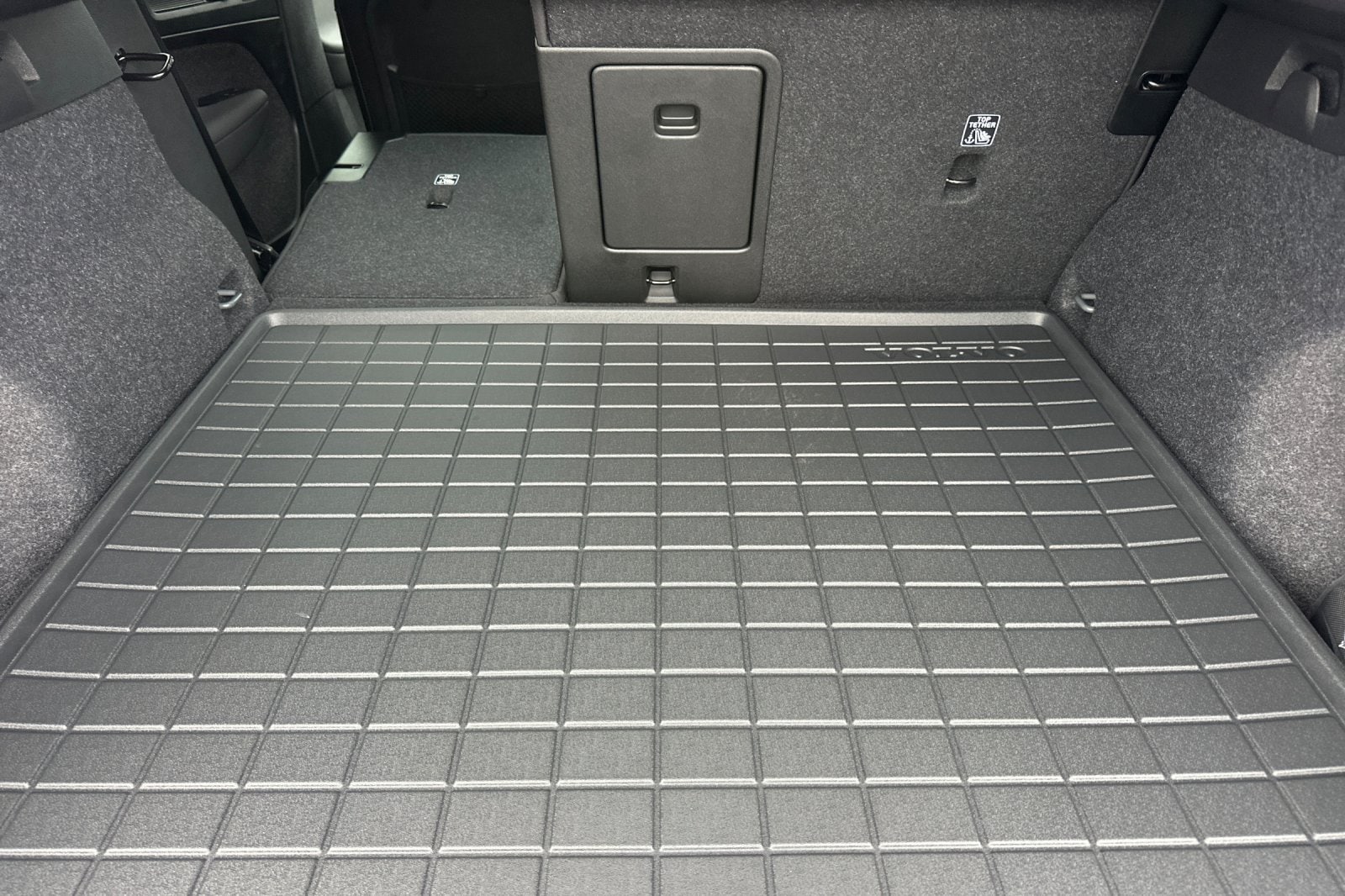 2026 Volvo XC40 Core - Photo 15