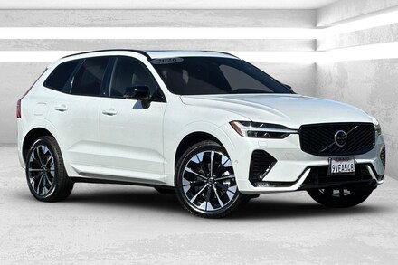 2026 Volvo XC60 B5 Plus SUV