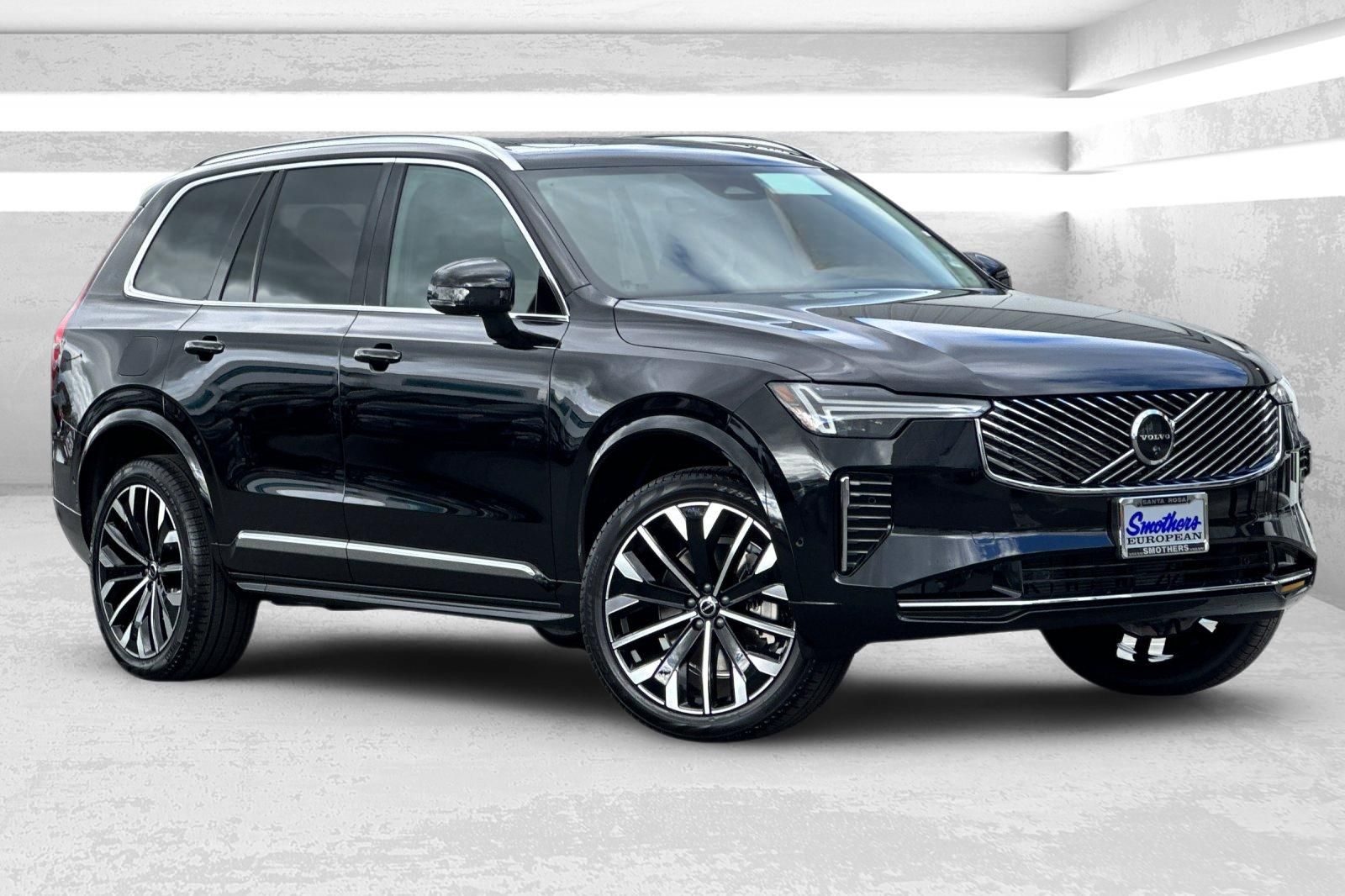 2026 Volvo XC90 B5 Plus Bright 4WD's photo