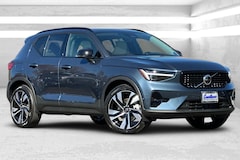 2026 Volvo XC40 SUV V22263