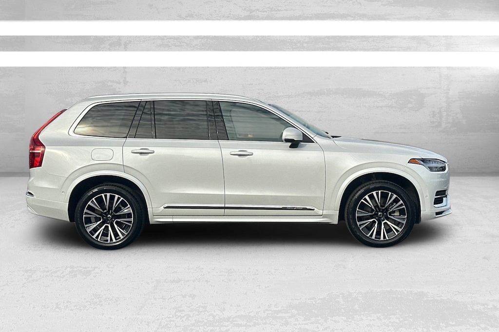 Certified 2023 Volvo XC90 Recharge Plug-In Hybrid Plus 6-Seater SUV