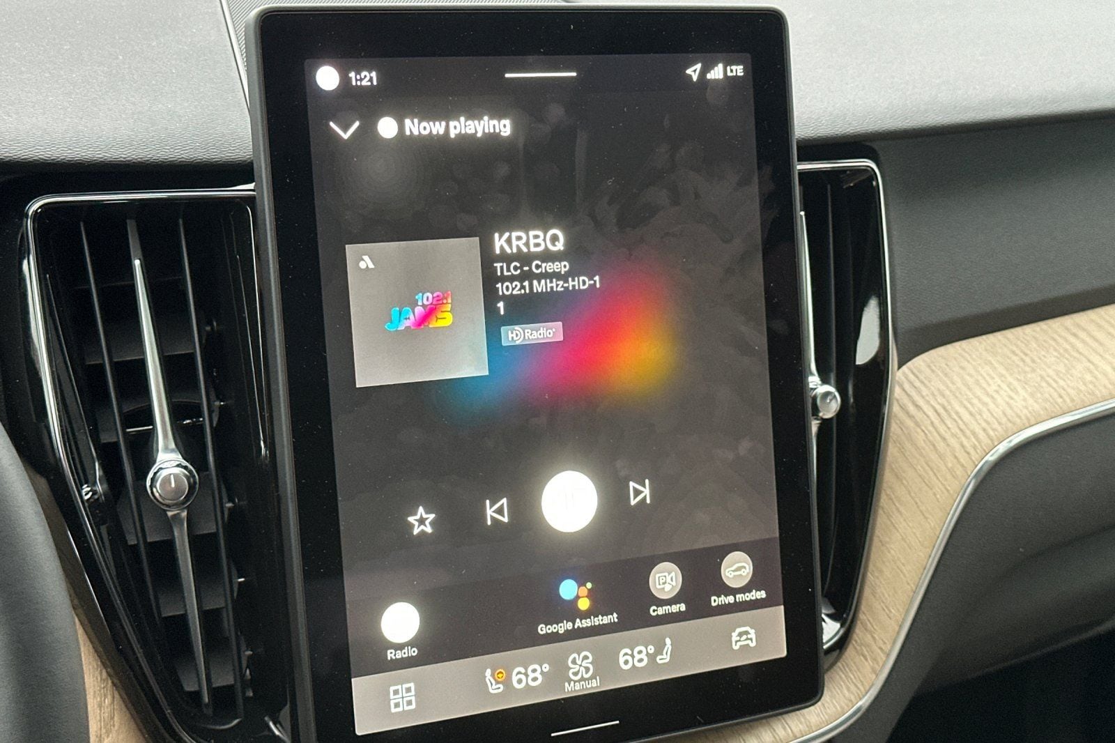 2026 Volvo XC60 Plus - Photo 16