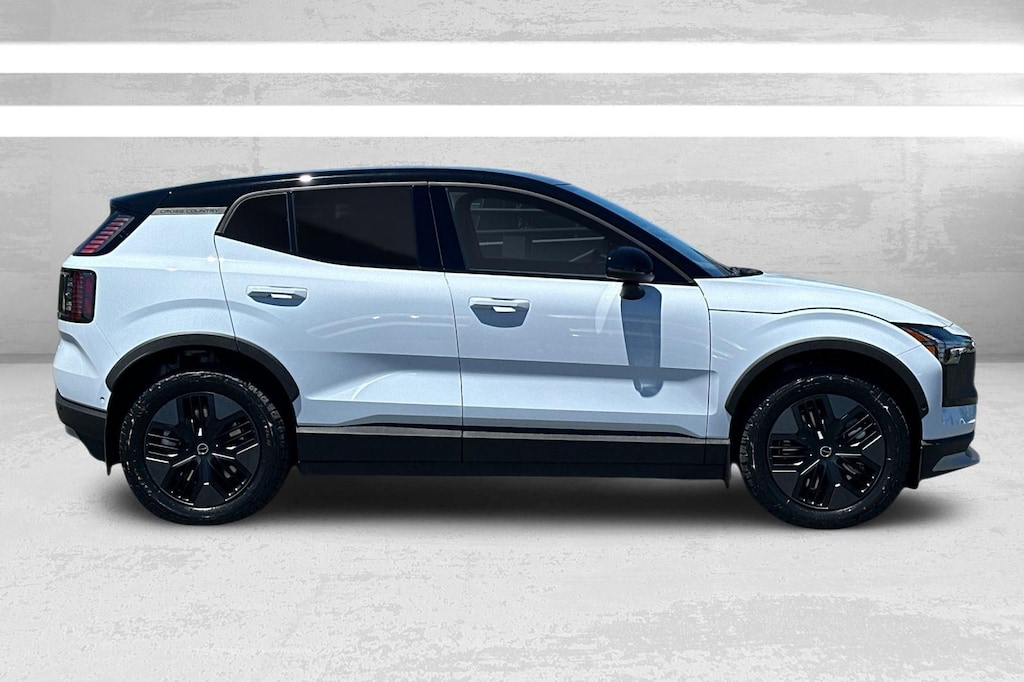New 2026 Volvo EX30 Cross Country Ultra SUV