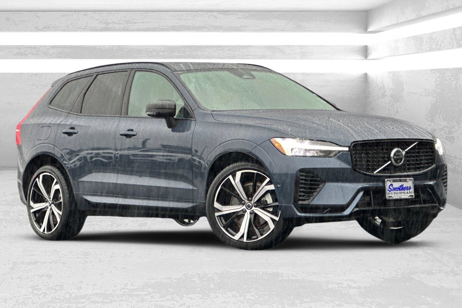 2023 Volvo XC60 Ultimate's photo