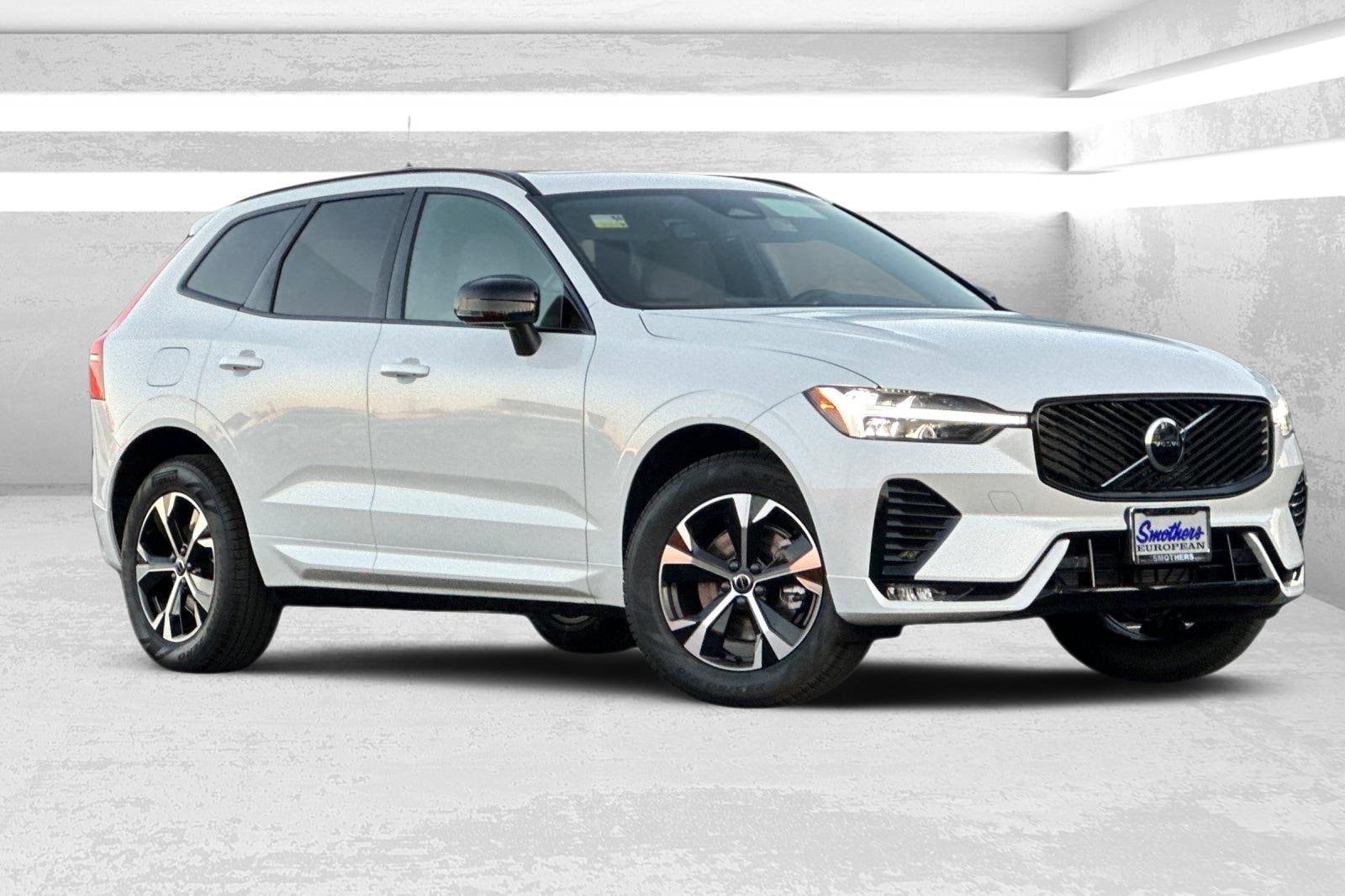 2026 Volvo XC60 Core's photo