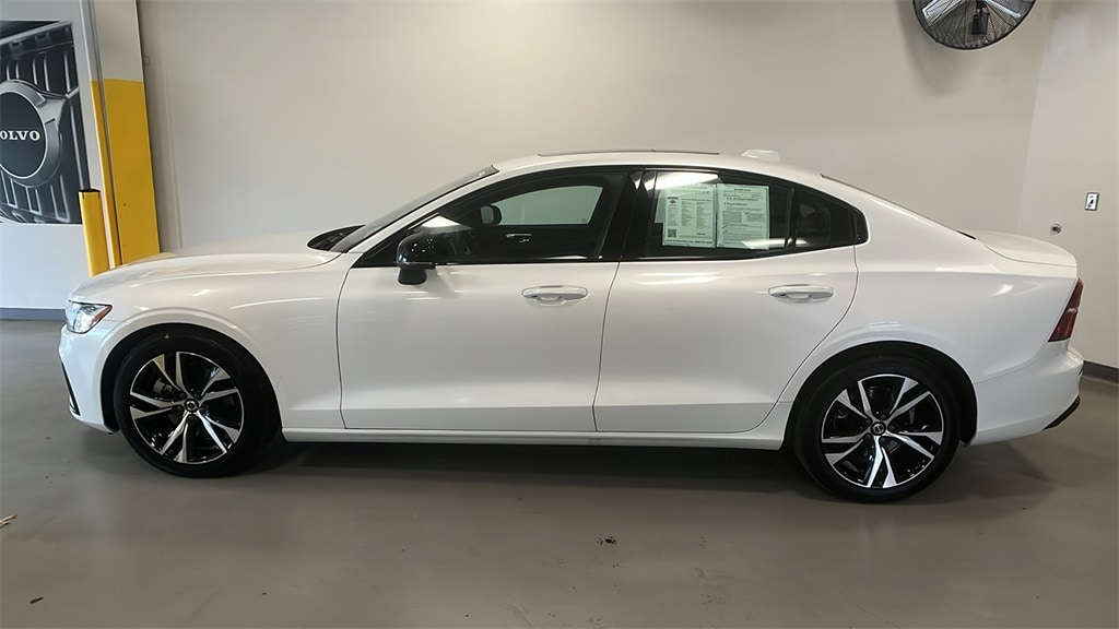 Certified 2024 Volvo S60 B5 Core Dark Theme Sedan