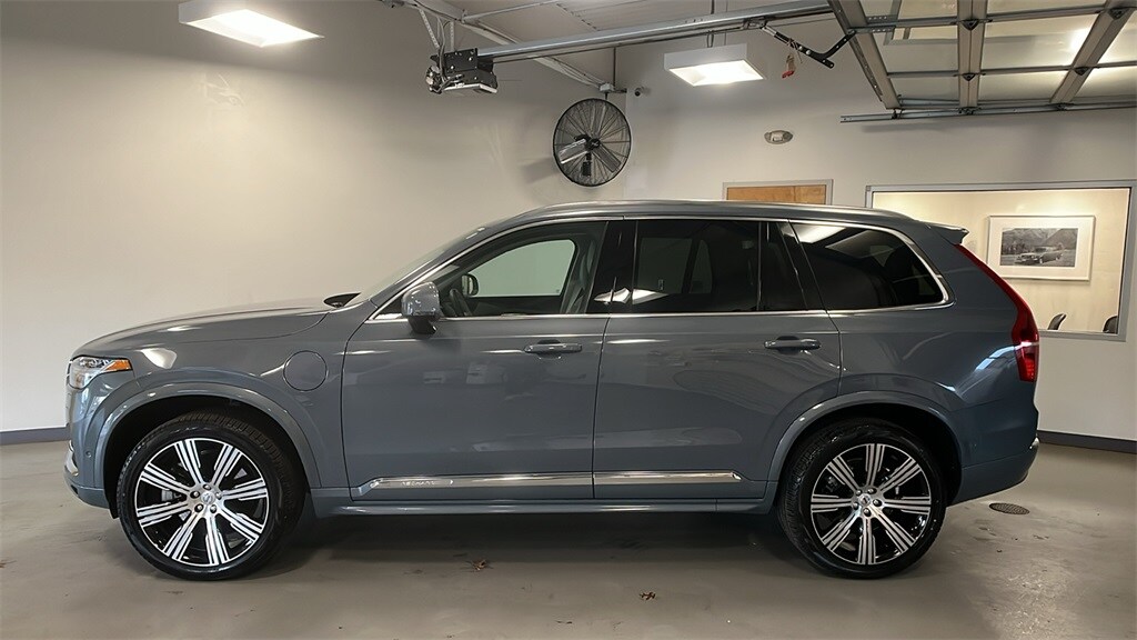 Certified 2023 Volvo XC90 Recharge Plug-In Hybrid T8 Plus Bright Theme 7 Passenger SUV