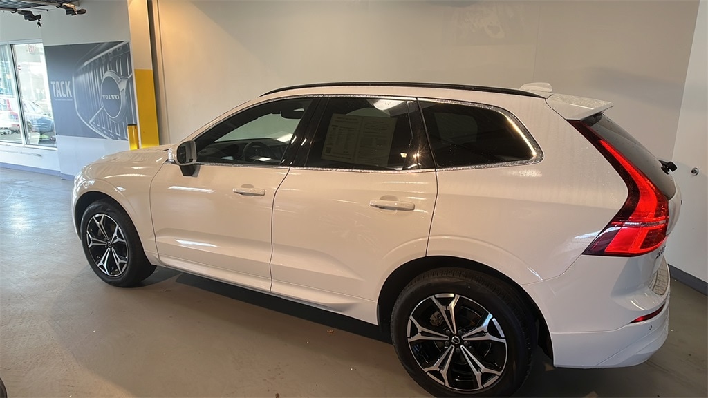 Certified 2022 Volvo XC60 Momentum with VIN YV4L12RK3N1906104 for sale in Summit, NJ