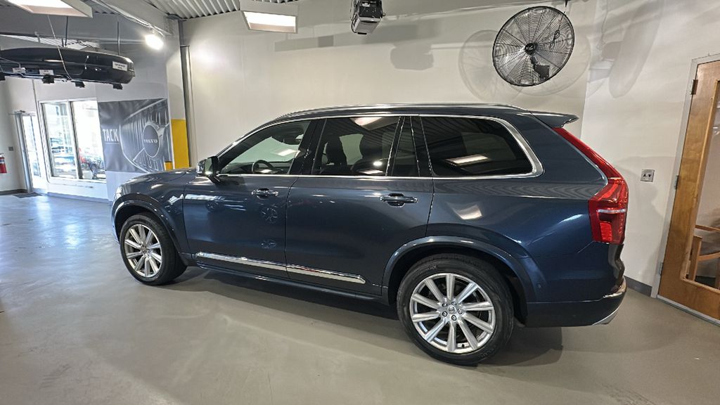 Used 2018 Volvo XC90 Inscription with VIN YV4A22PL1J1216944 for sale in Summit, NJ