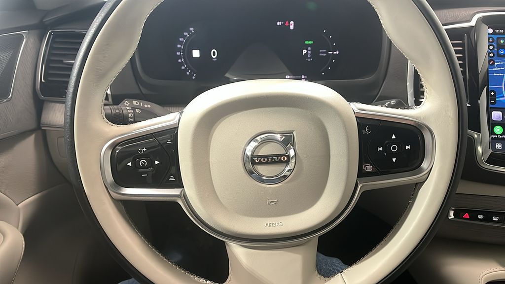 2024 Volvo XC90 Plus - Photo 24