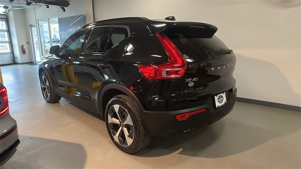 Used 2026 Volvo XC40 B5 Plus SUV