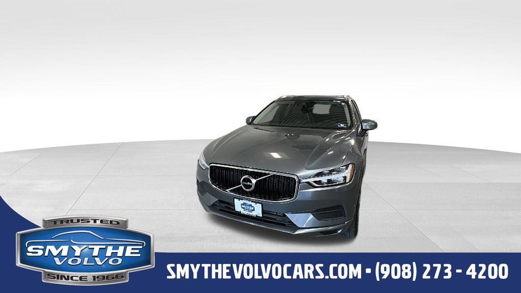 2019 Volvo XC60 T6 Momentum AWD's photo