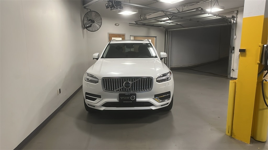 Certified 2025 Volvo XC90 B6 Plus 7-Seater SUV
