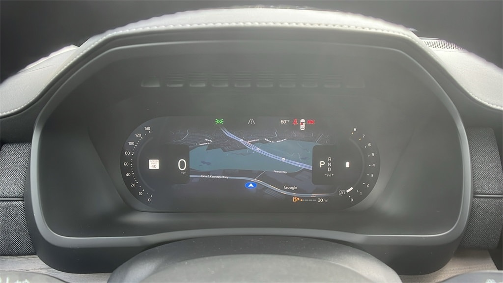 2026 Volvo XC90 Plus - Photo 16