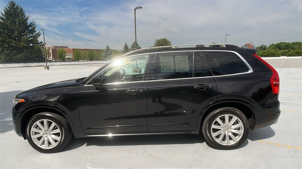 Used 2016 Volvo XC90 Momentum with VIN YV4A22PK9G1047496 for sale in Summit, NJ