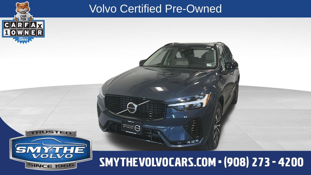 2024 Volvo XC60 B5 Core Dark Theme AWD's photo
