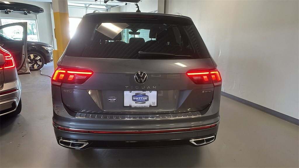 2022 Volkswagen Tiguan SEL Premium R-Line photo 3