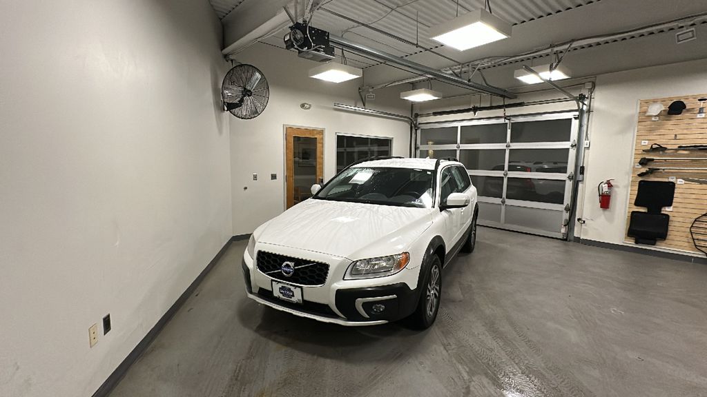 2015 Volvo XC70 Wagon 