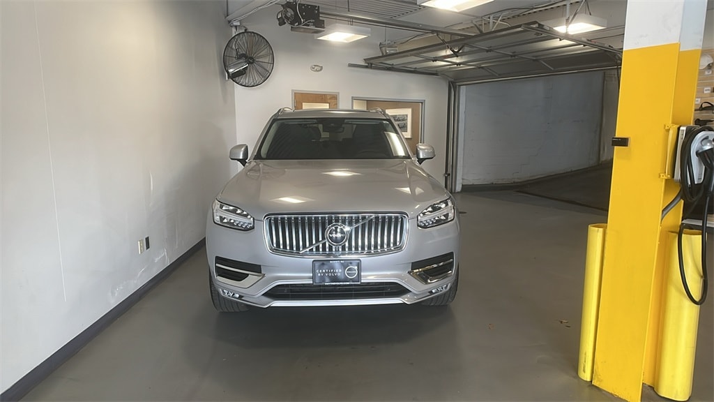 Certified 2025 Volvo XC90 B5 Core SUV