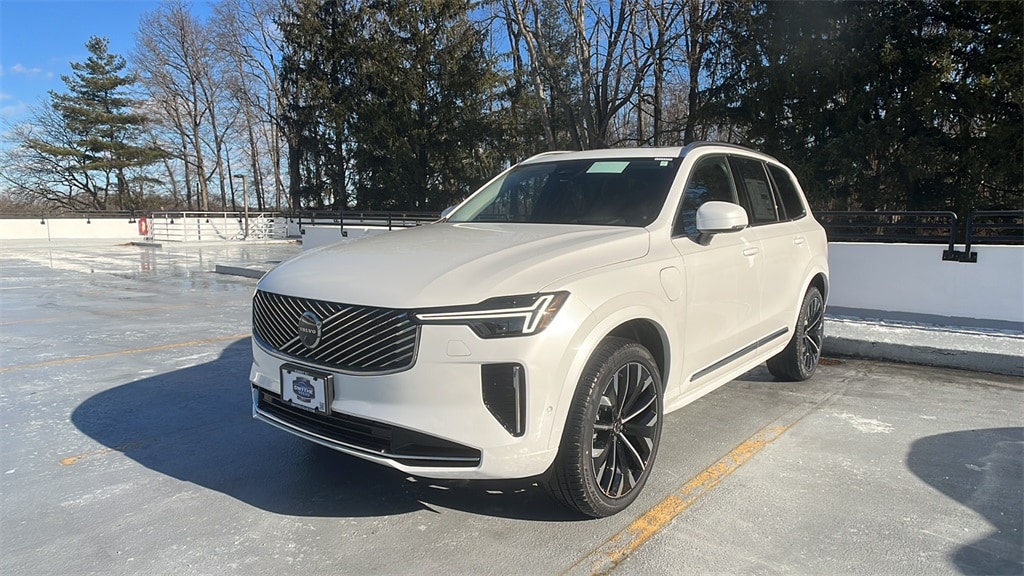 2025 Volvo XC90