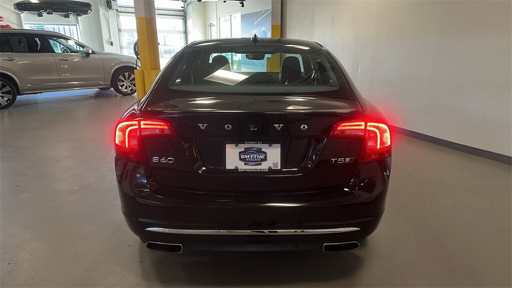 2018 Volvo S60 Inscription T5 photo 4